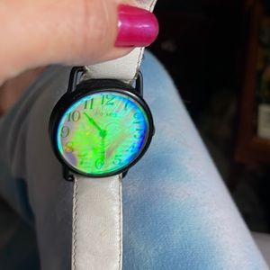 Women’s watch with sphinx hologram